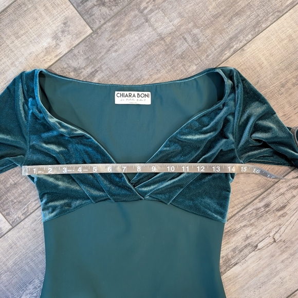 Chiara Boni Green Cocktail Sheath Dress with velvet And  3/4 Sleeves Size 40 - Picture 6 of 9
